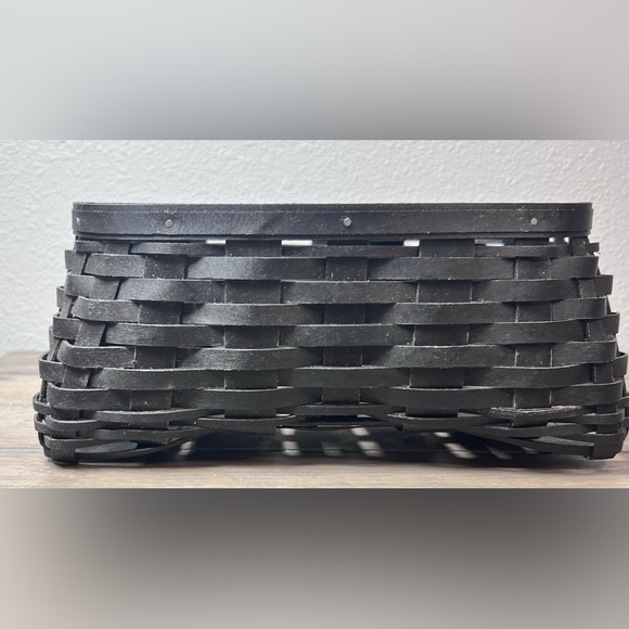 Longaberger Black Cat Basket with Purple Liner - Picture 13 of 14